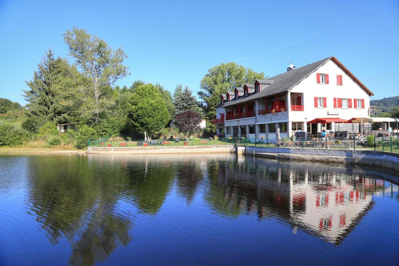 Le Lac Des Moines Condat  Екстериор снимка